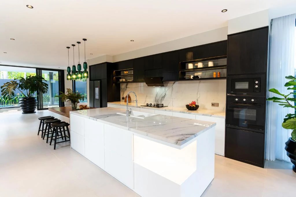DO 94 - VILLA FOR SALE IN PERERENAN BALI