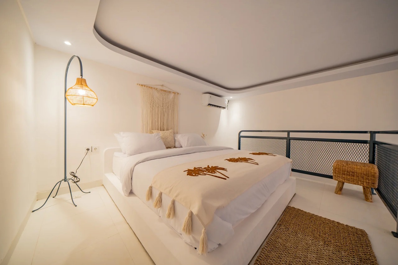 BRAND NEW STUDIO LOFT IN BERAWA CANGGU