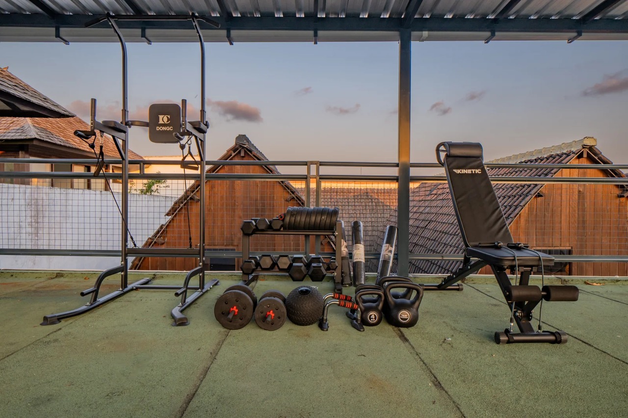BRAND NEW STUDIO LOFT IN BERAWA CANGGU