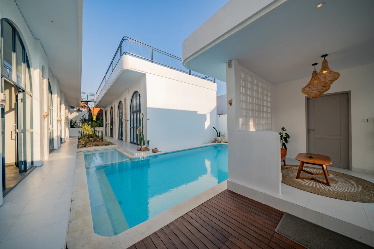BRAND NEW STUDIO LOFT IN BERAWA CANGGU