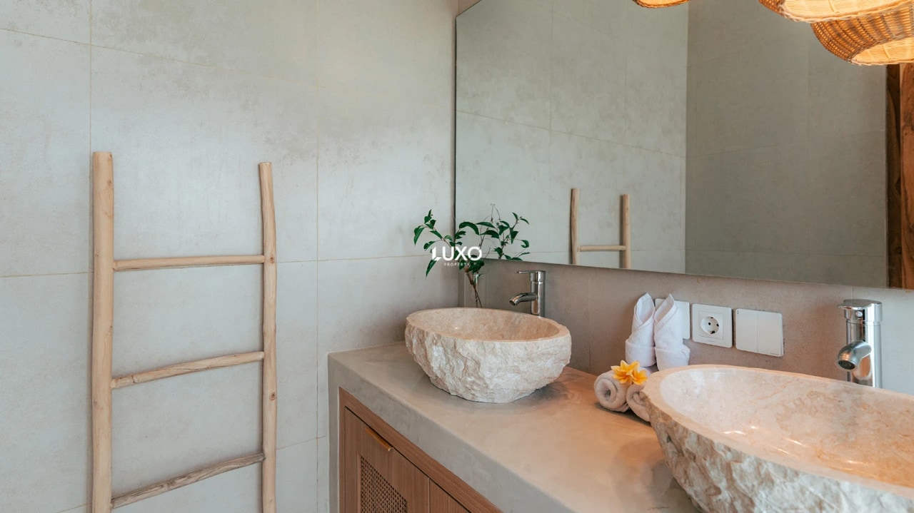 2-Bedroom Modern Villa in Melasti