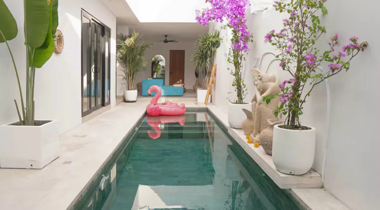 2BD Villa Vivid 