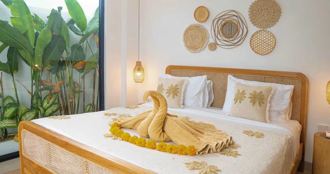 2BD Villa Vivid 