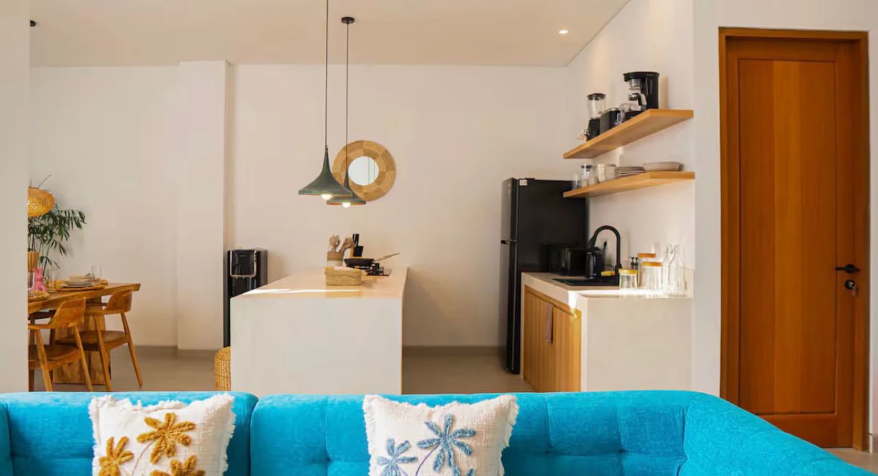 2BD Villa Vivid 
