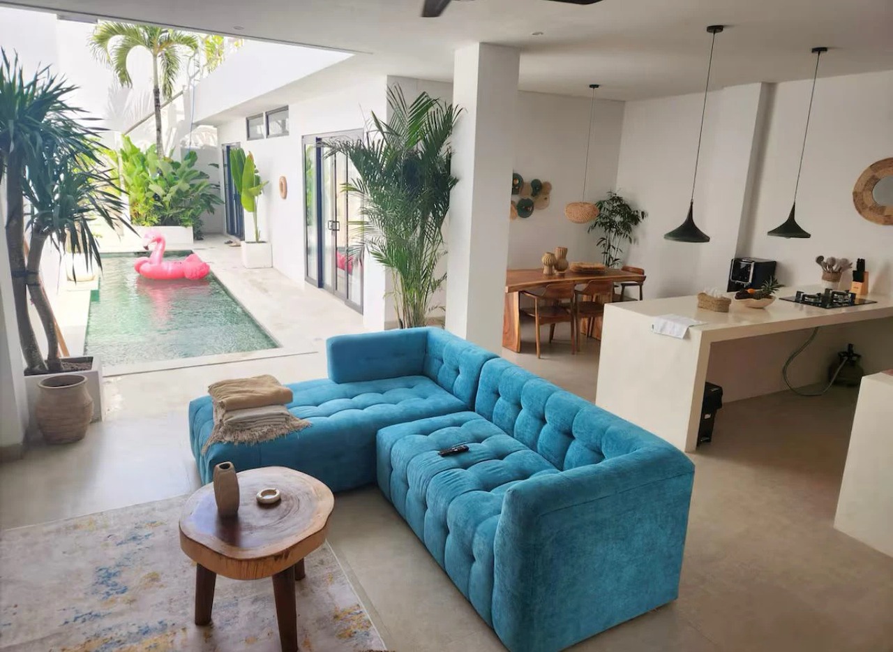 2BD Villa Vivid 