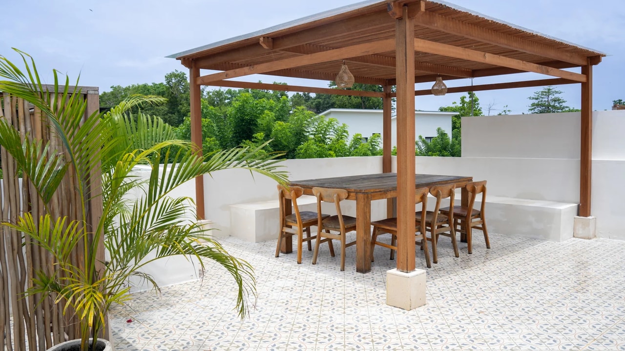 2BR Villa w/ Rooftop & Pool