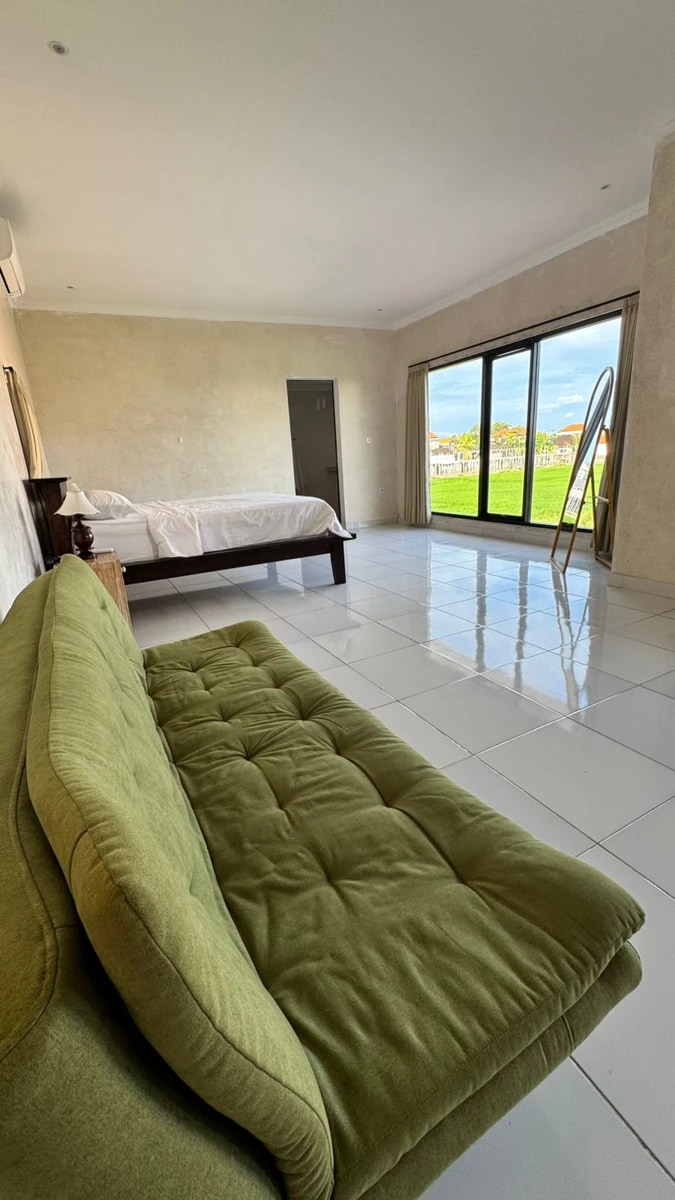 Stunning 3br villa for rent in Munggu