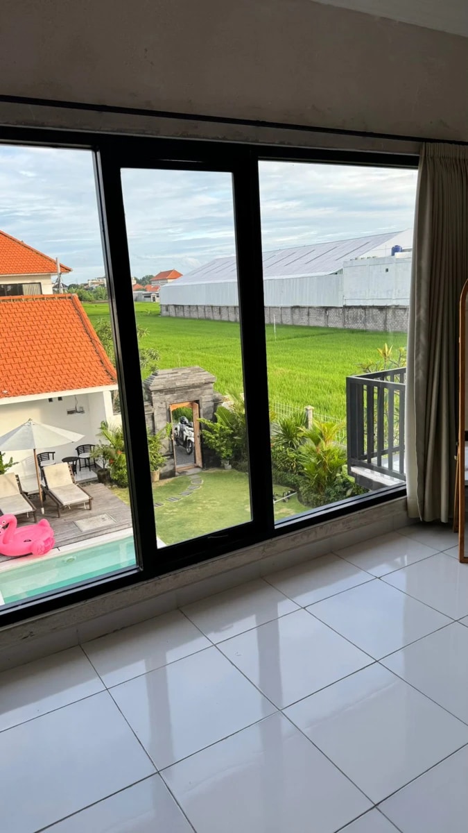 Stunning 3br villa for rent in Munggu