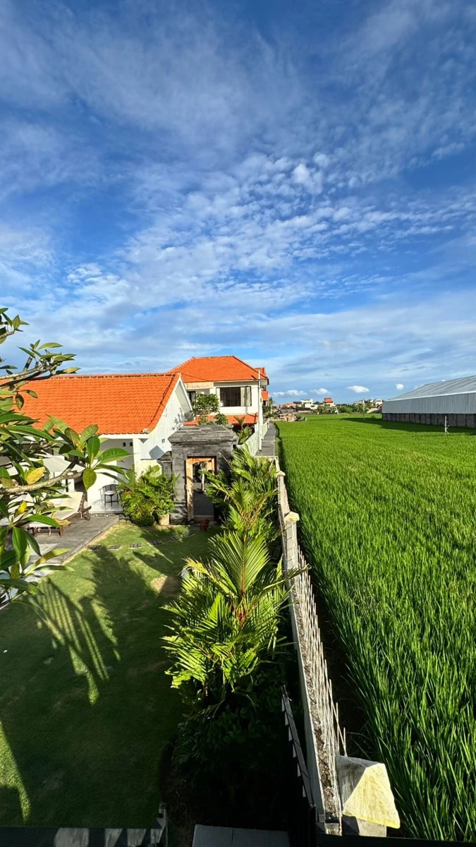 Stunning 3br villa for rent in Munggu