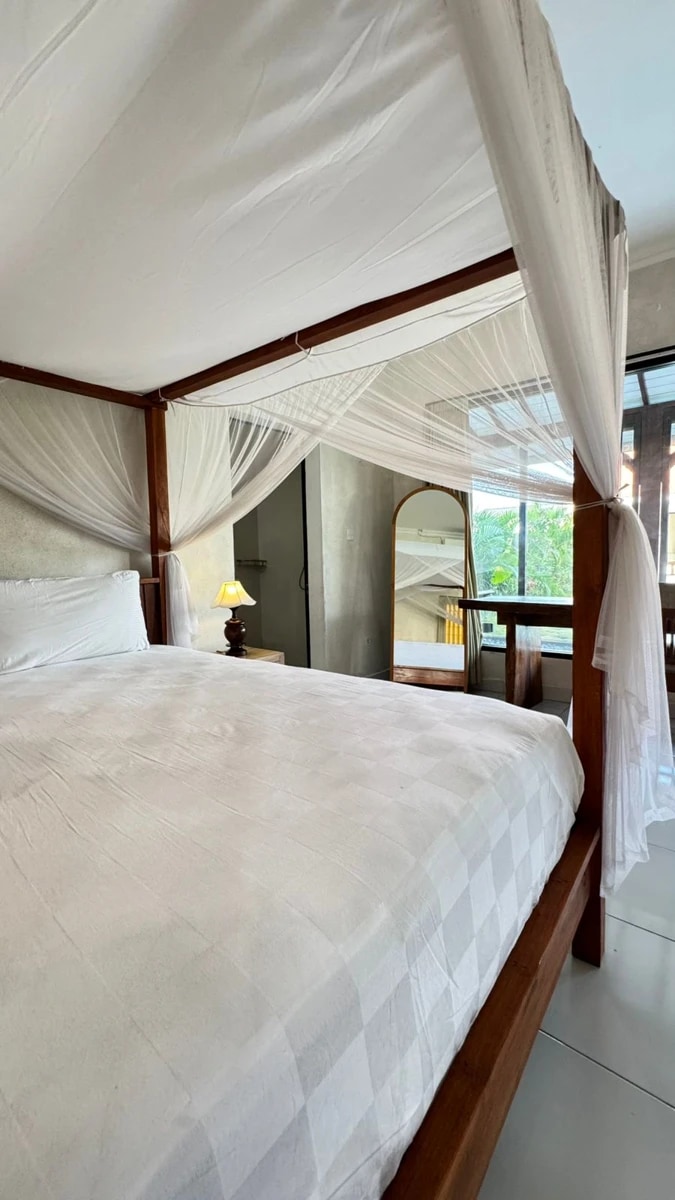 Stunning 3br villa for rent in Munggu