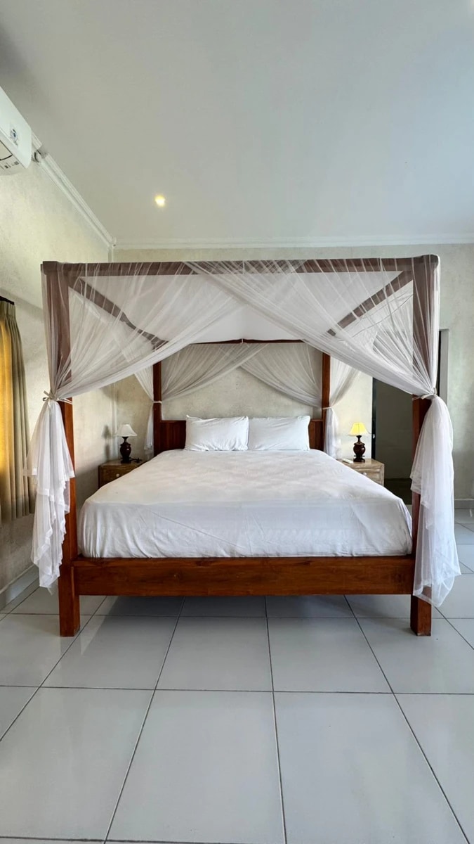 Stunning 3br villa for rent in Munggu