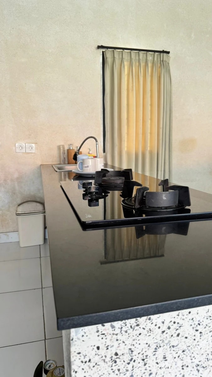 Stunning 3br villa for rent in Munggu