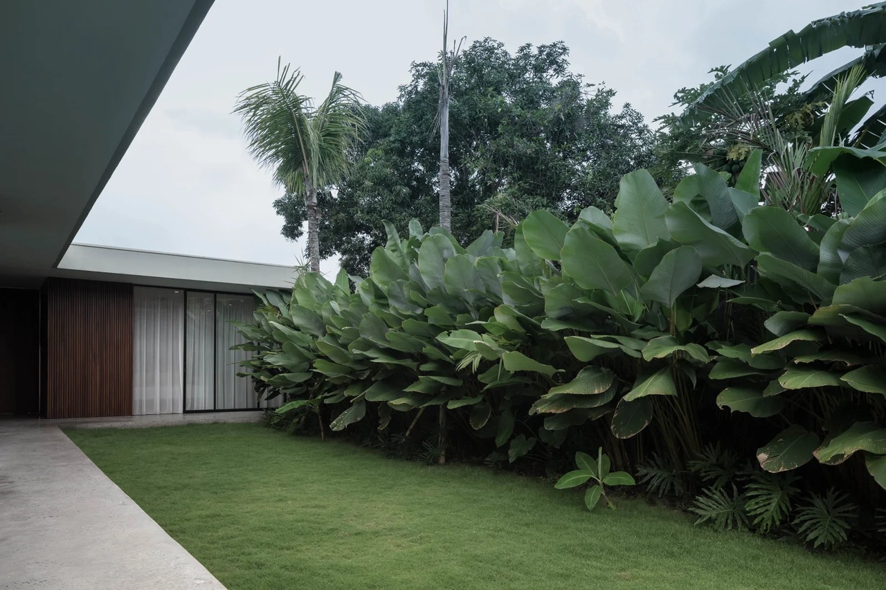 Modern 2BR Designer Villa w/ Pool