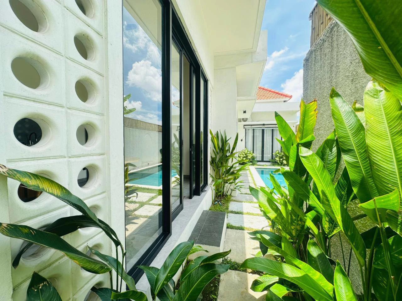 2 BEDROOM VILLA IN PADONAN, IDR 230 MILL