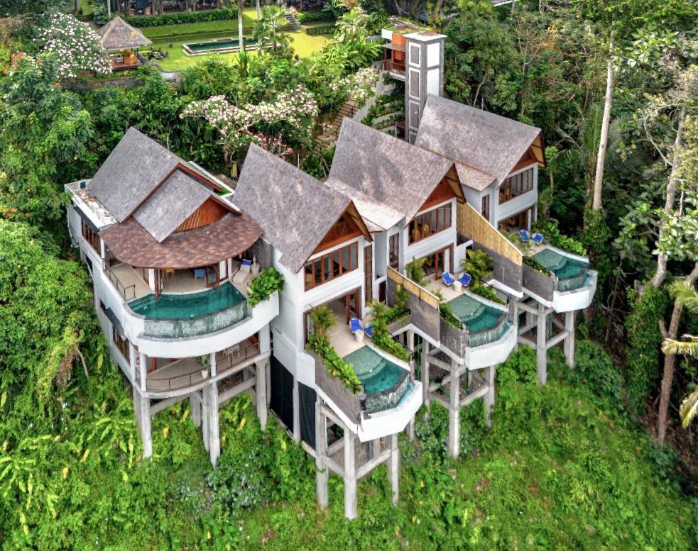Stylish 1BR Jungle Retreat w/ River View