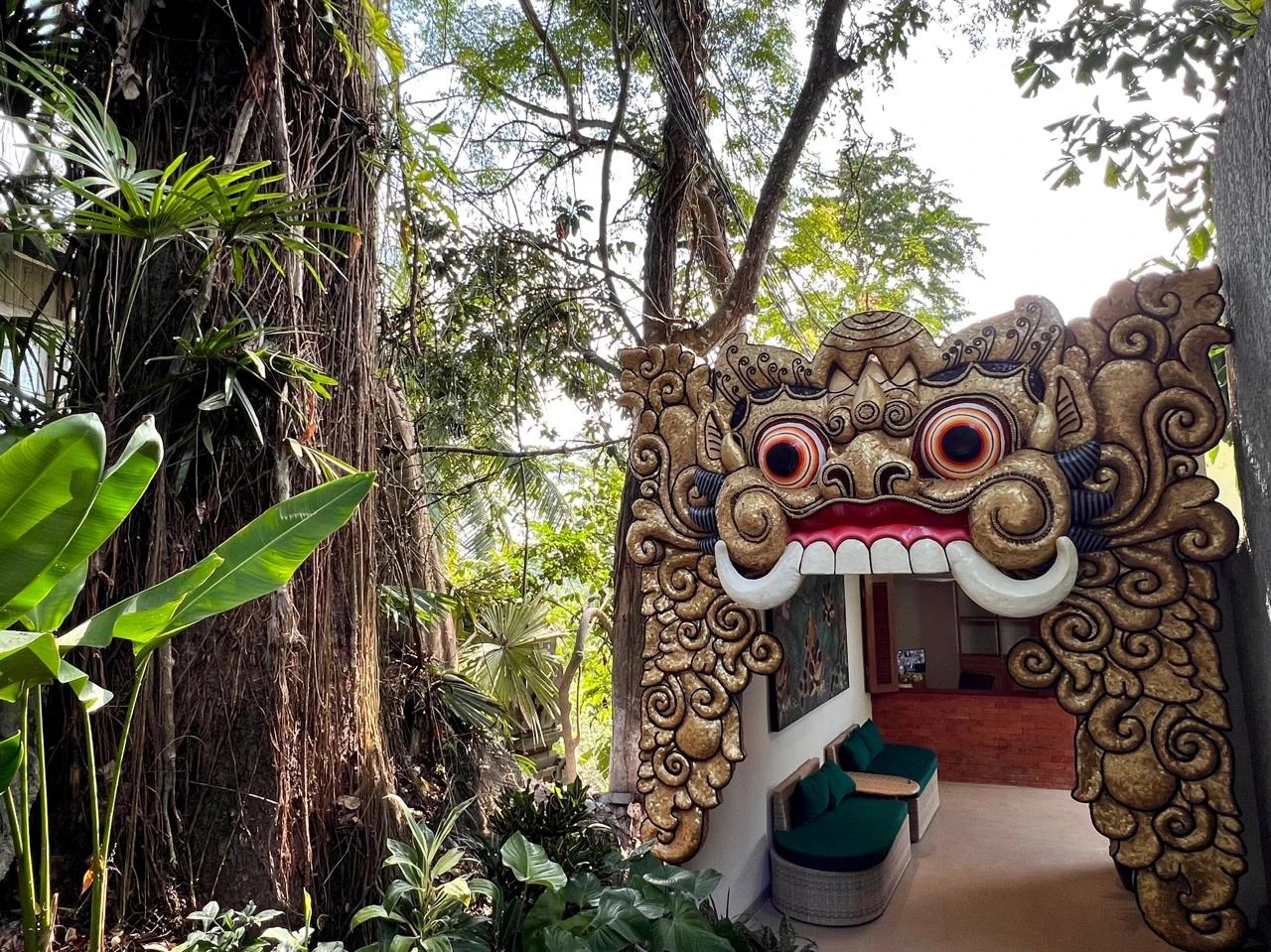 Stylish 1BR Jungle Retreat w/ River View