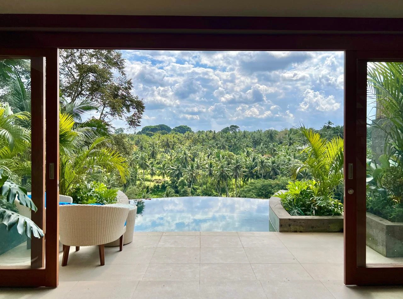 Stylish 1BR Jungle Retreat w/ River View
