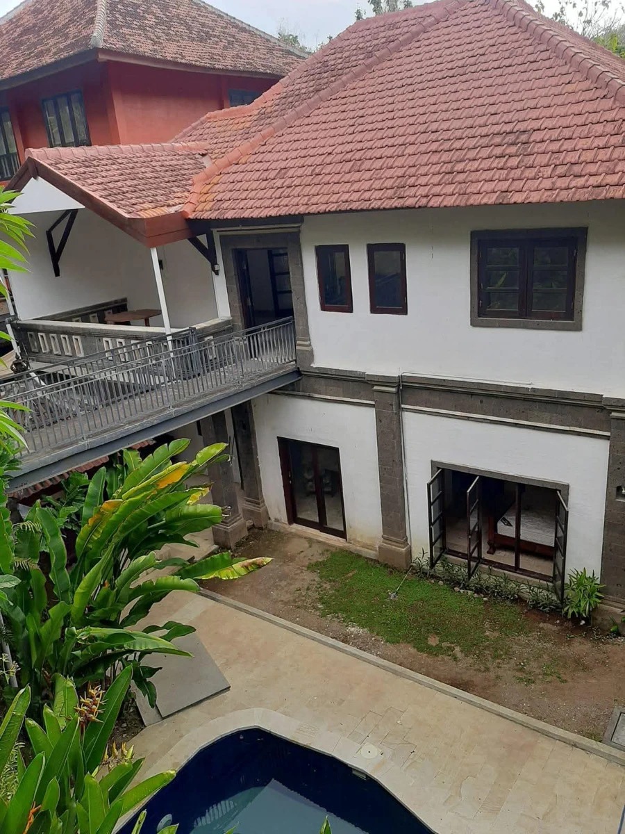 6 BEDROOM IN UNGASAN, IDR 2.975.000.000
