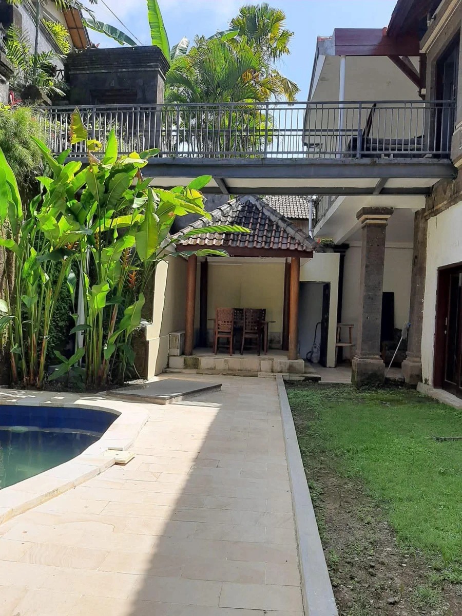 6 BEDROOM IN UNGASAN, IDR 2.975.000.000
