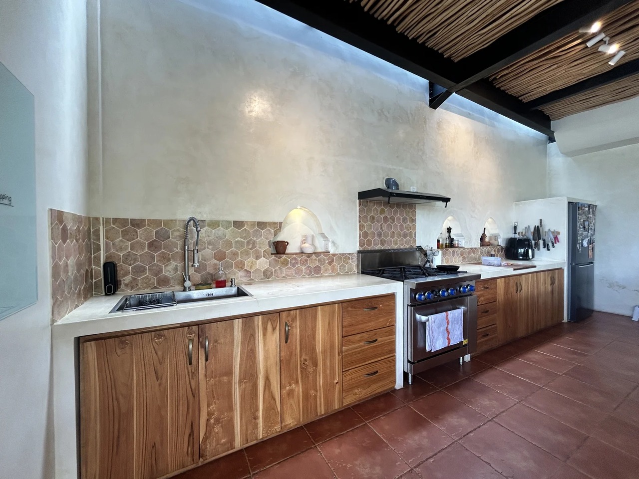 Majestic 5+2BR Estate Villa w/ Pool