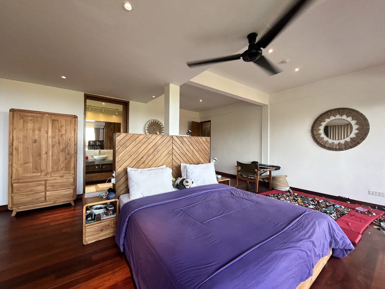 Majestic 5+2BR Estate Villa w/ Pool