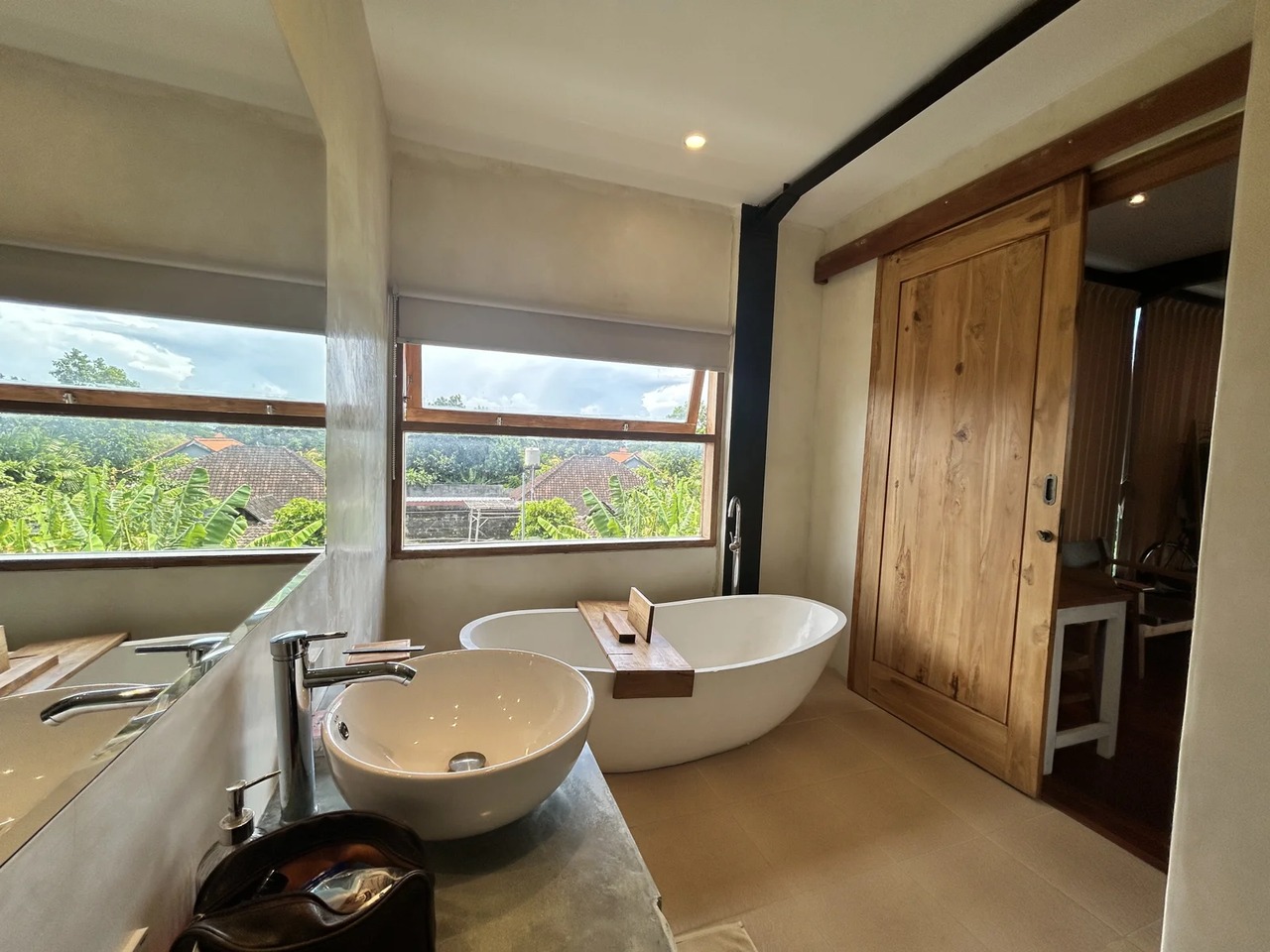 Majestic 5+2BR Estate Villa w/ Pool