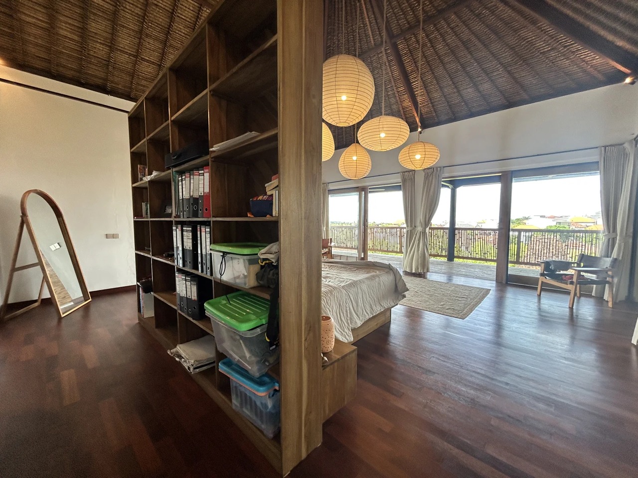 Majestic 5+2BR Estate Villa w/ Pool