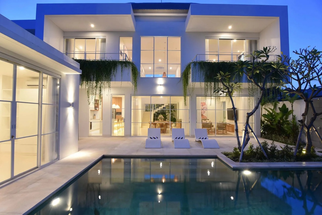4 BEDROOM VILLA IN CANGGU, IDR 75 MILL