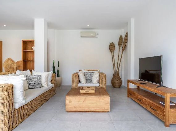 4CG2 | 4BR Villa in Kayu Tulang