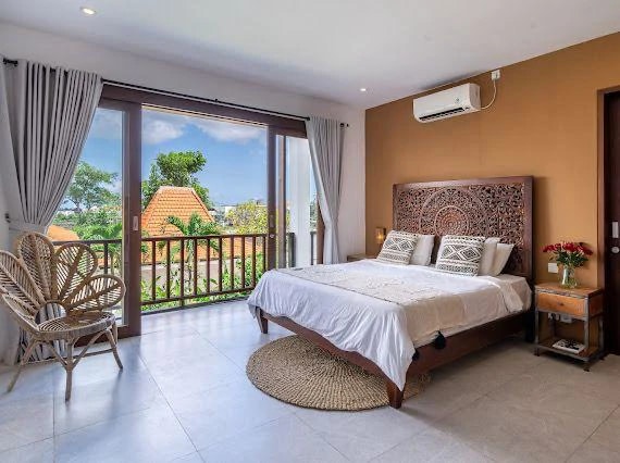 4CG2 | 4BR Villa in Kayu Tulang