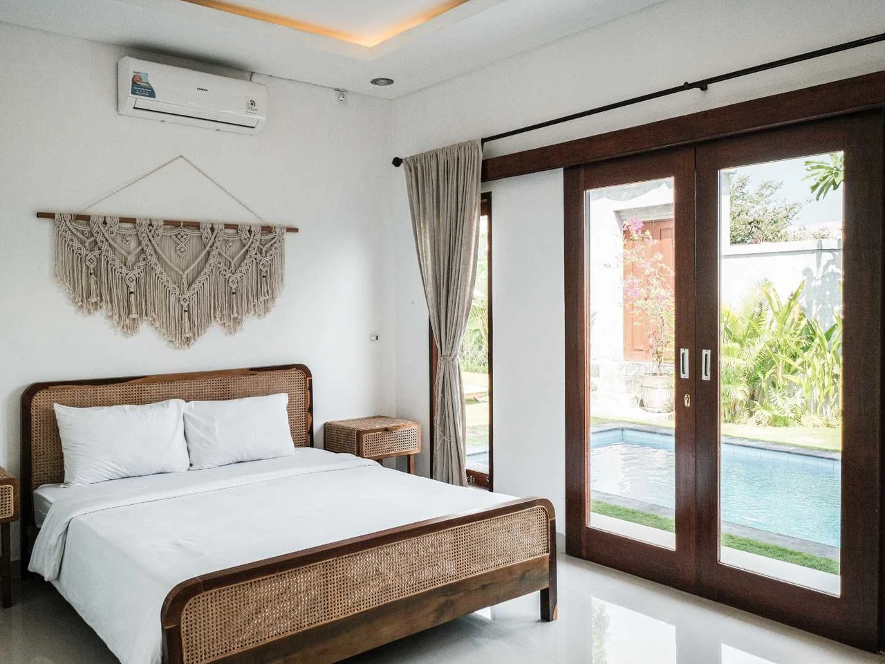 3BD Spacious Villa in Pererenan