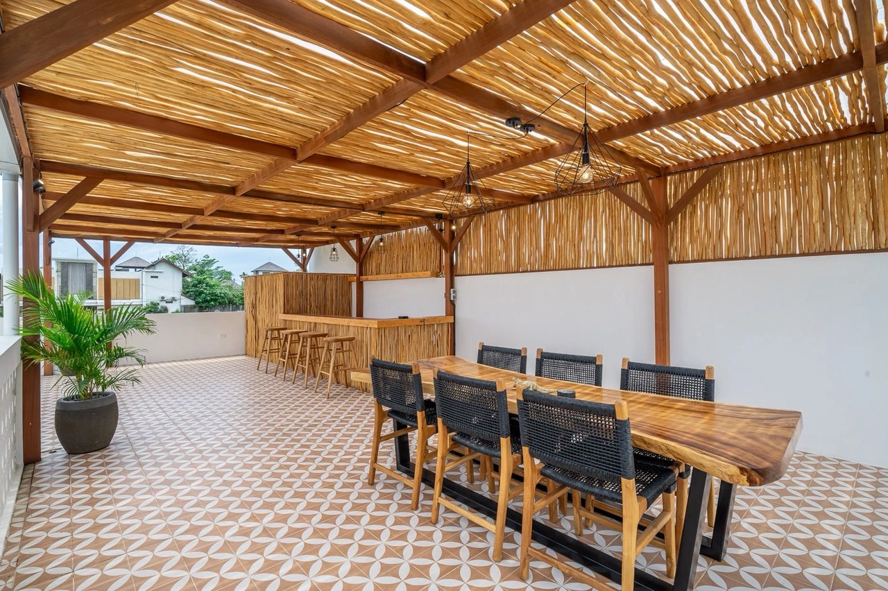 2BR Mediteranian with Ricefield view