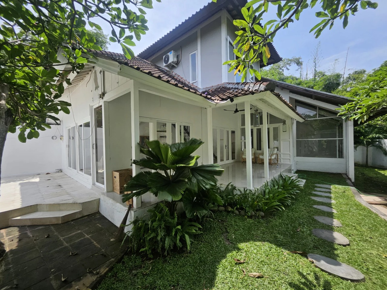 Riverfront 3-Bedroom Villa + Expansion L