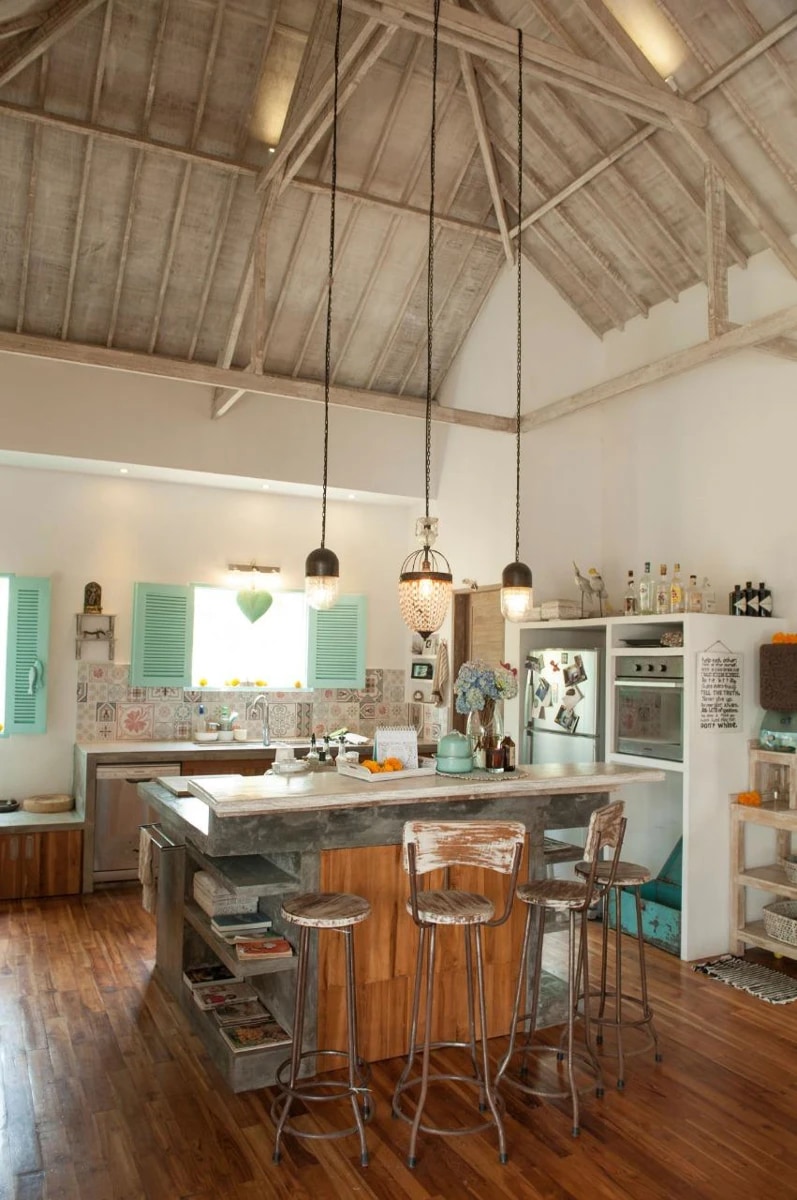 3BR Villa w/ Rooftop Patio & Office