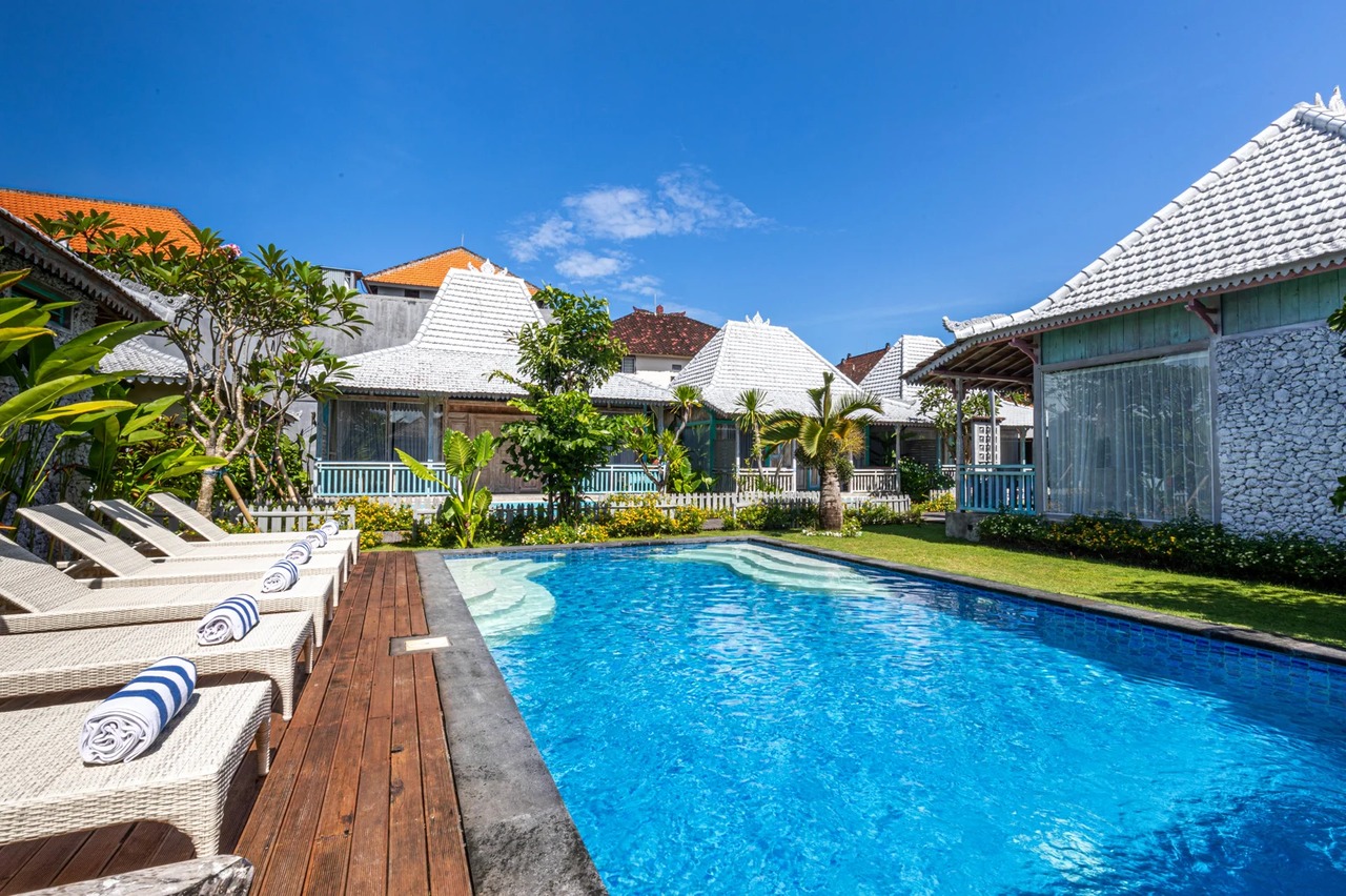 Spacious 2BR Garden Villa w/ Jacuzzi