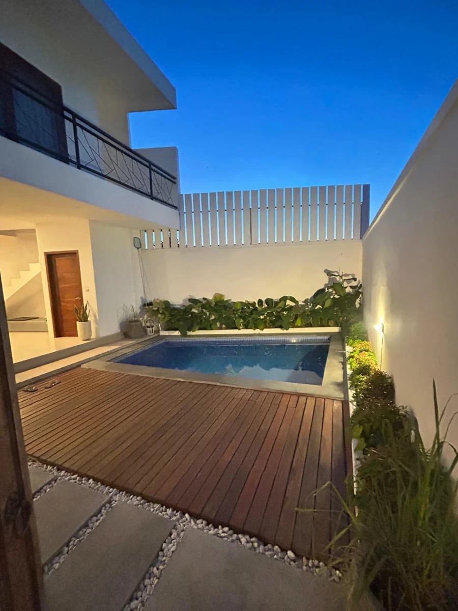Minimalist Villa for Rent in Cepaka