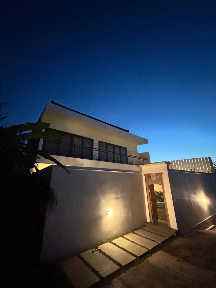 Minimalist Villa for Rent in Cepaka