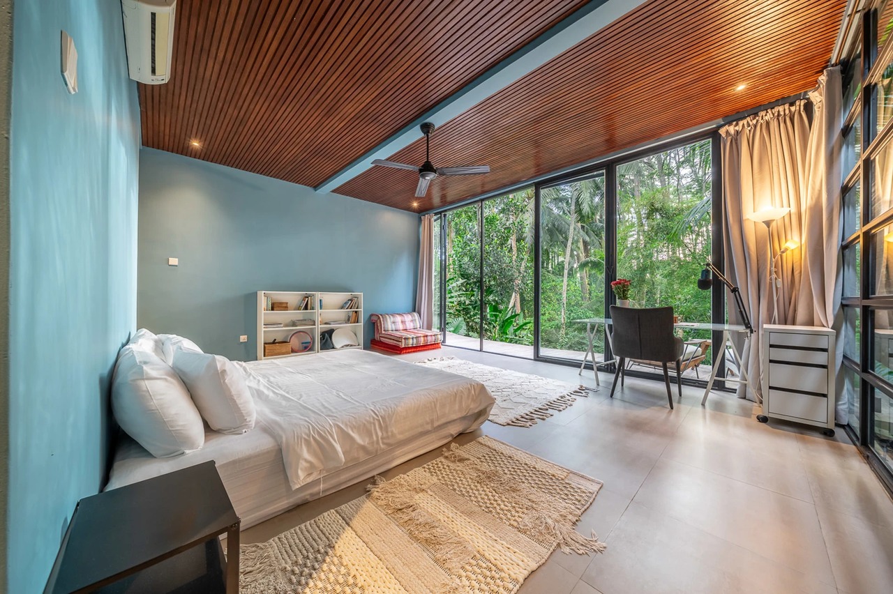 TwinsHouse - 4 Bedroom Villa in Penjiwaa