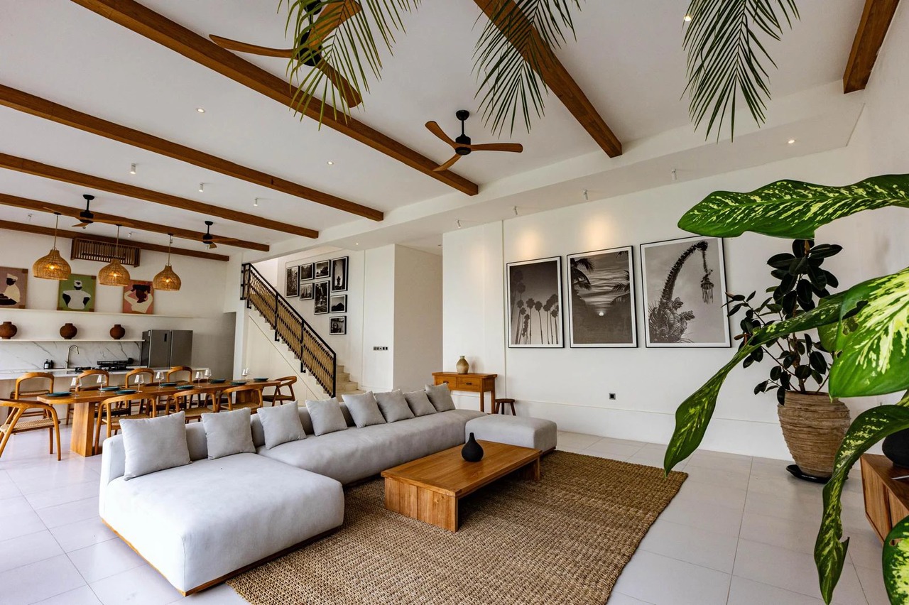 Modern Luxury 3BR Villa w/ Rooftop