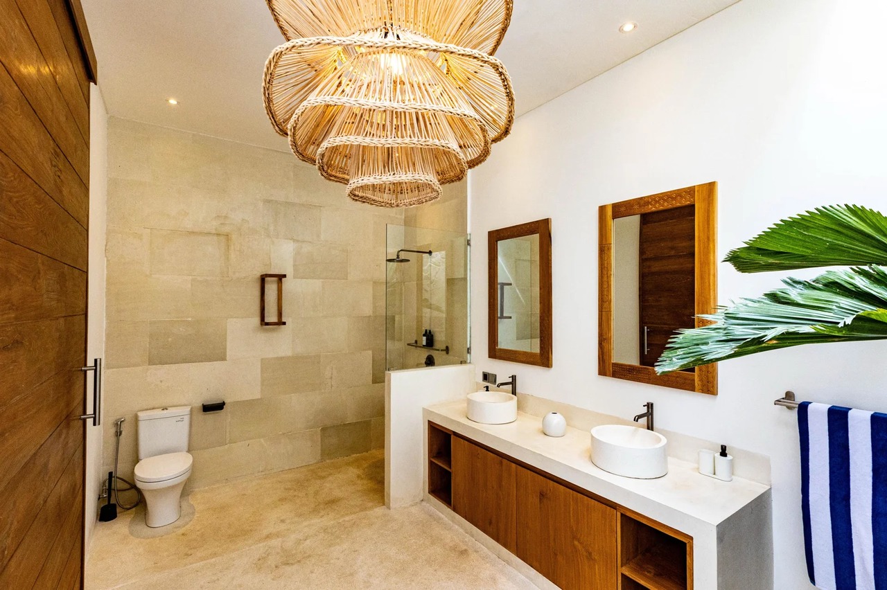 Modern Luxury 3BR Villa w/ Rooftop