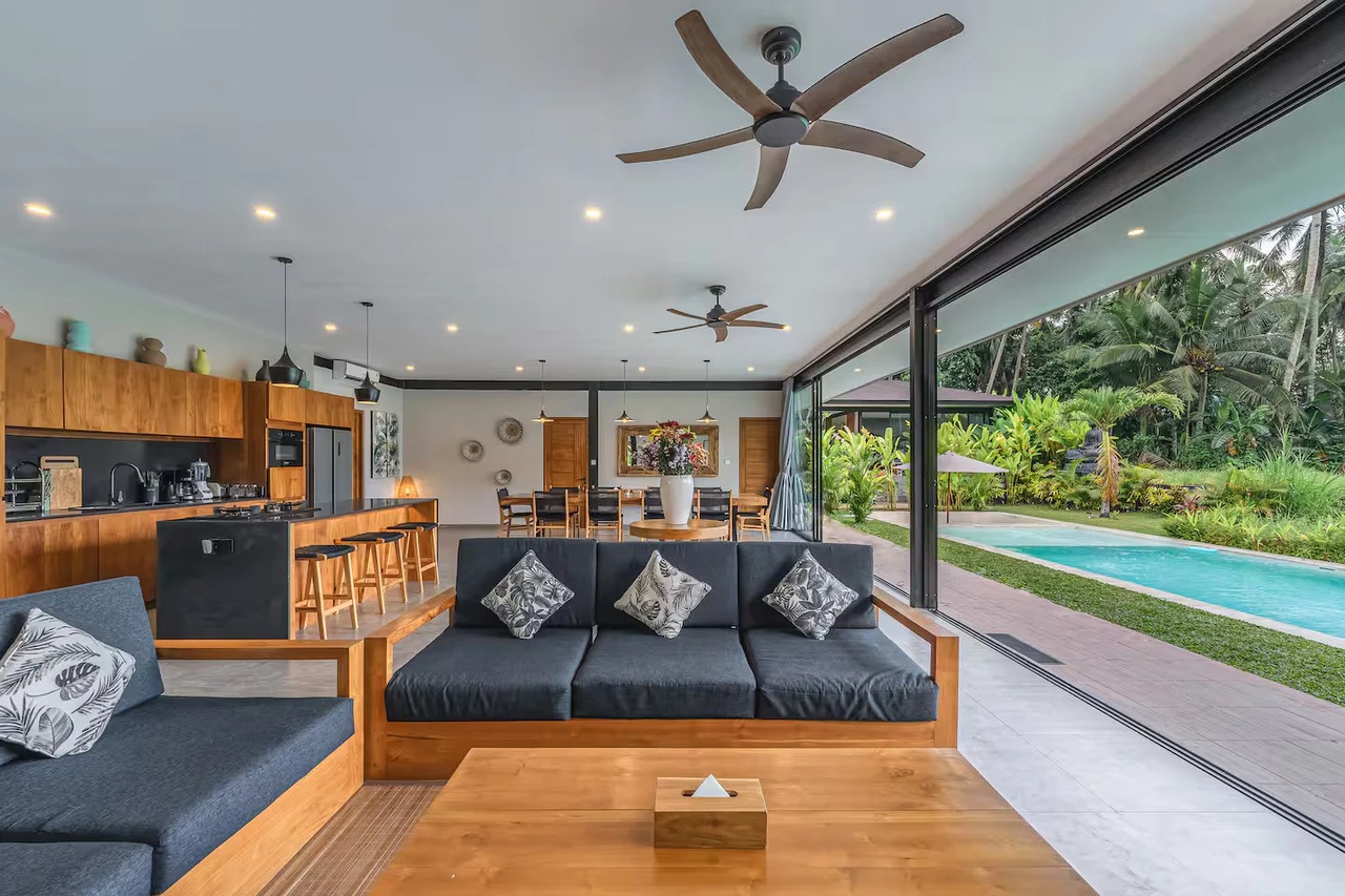 5BR Luxury Fusion Villa w/ Rice Field