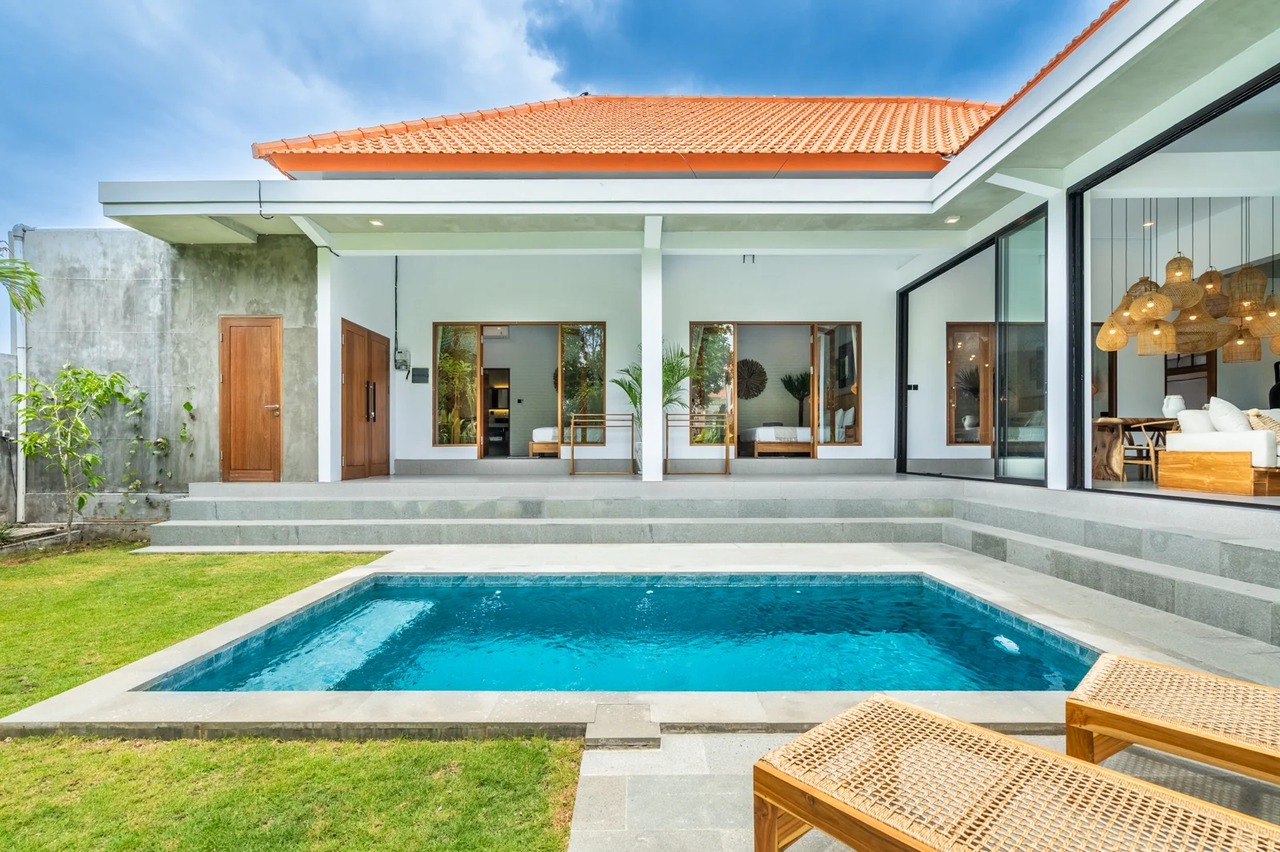 Samalas 3+1 BR Modern Villa in Pererenan