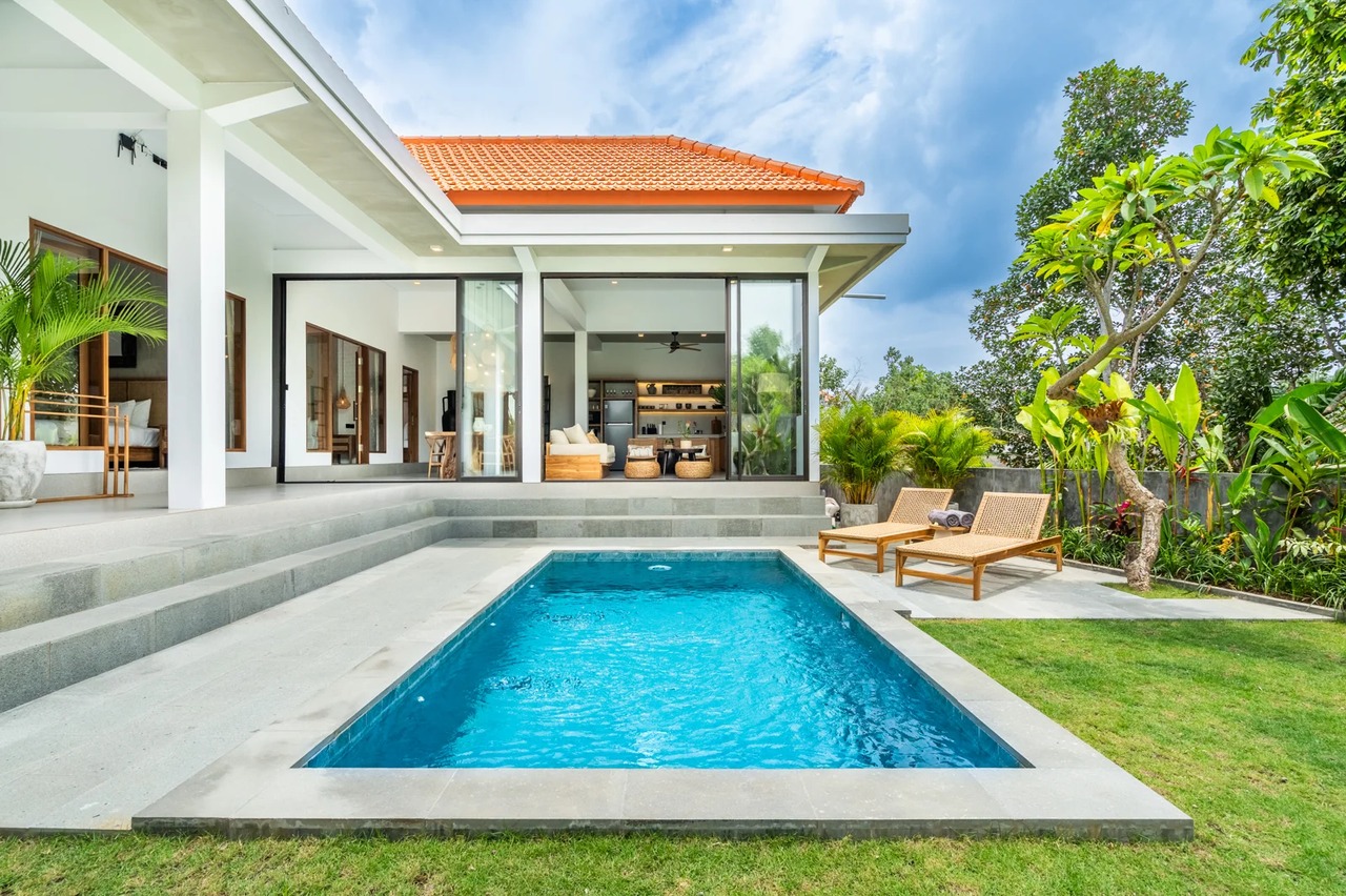 Samalas 3+1 BR Modern Villa in Pererenan