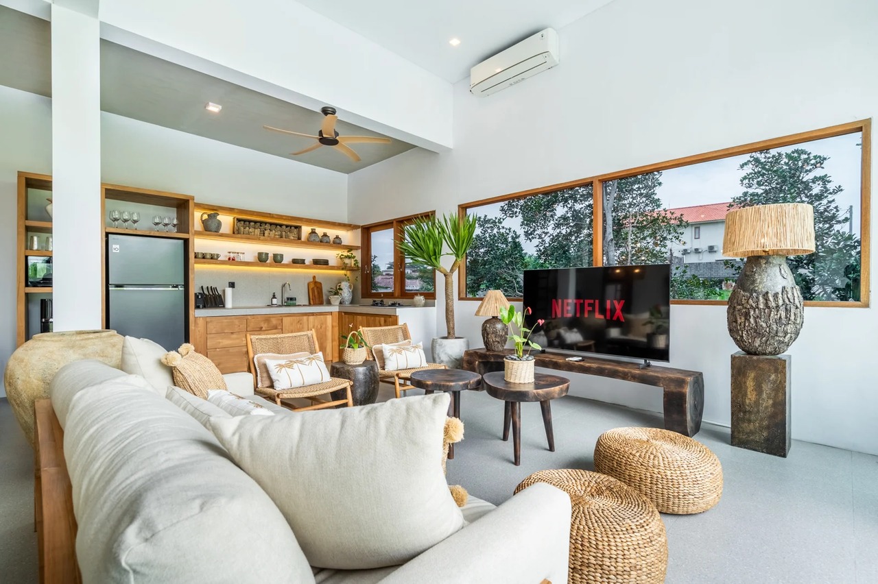 Samalas 3+1 BR Modern Villa in Pererenan