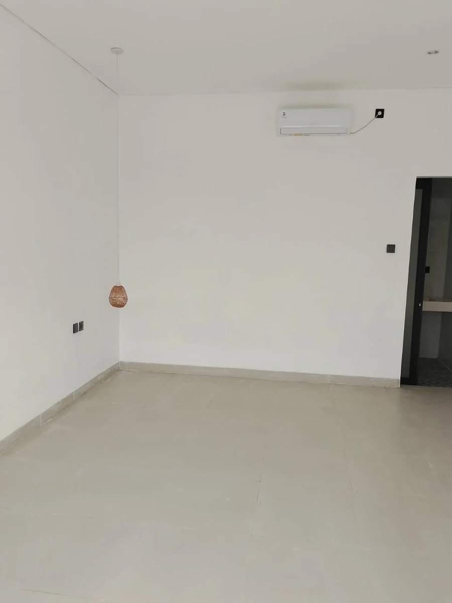 Brand new villa for Rent 