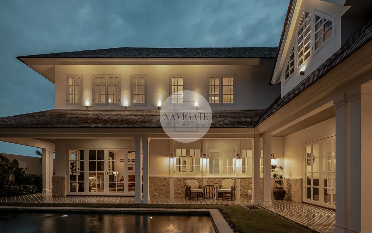 Seseh Manor | Beachside Family Living