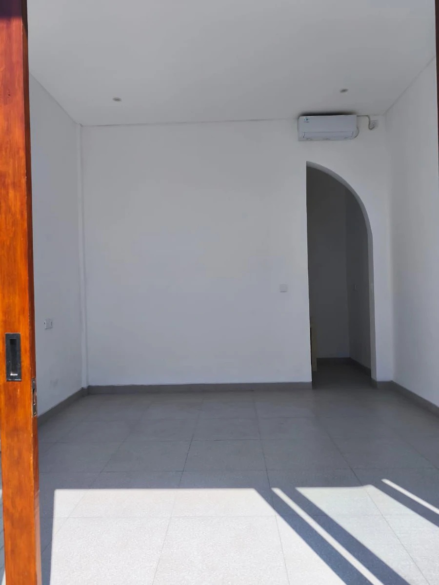 Brand new villa unfurnished for Rent 