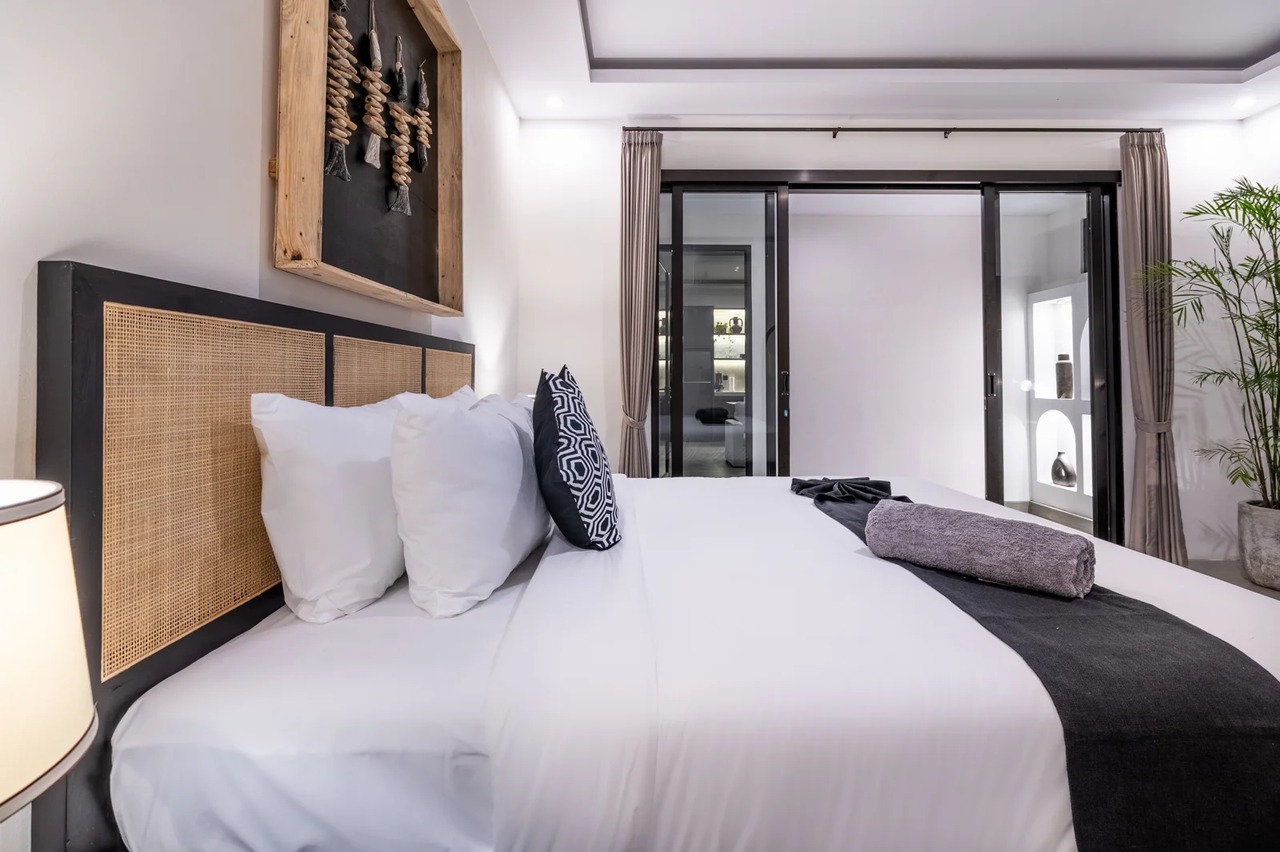 The R Villa Dempo| Tropical 2BR w/Pool
