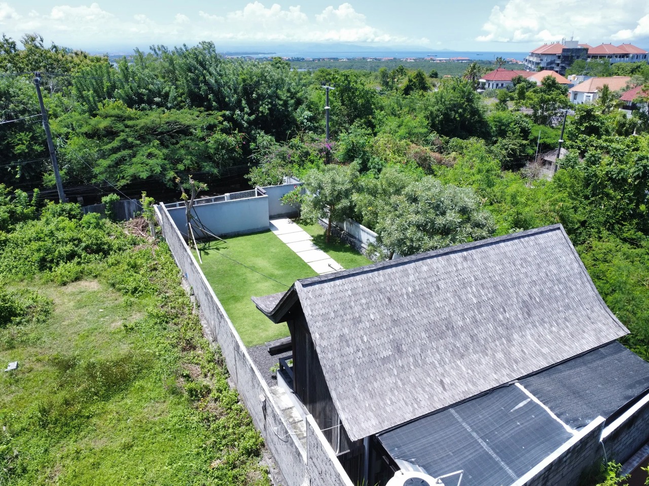 DO 56 - VILLA FOR SALE IN NUSA DUA BALI