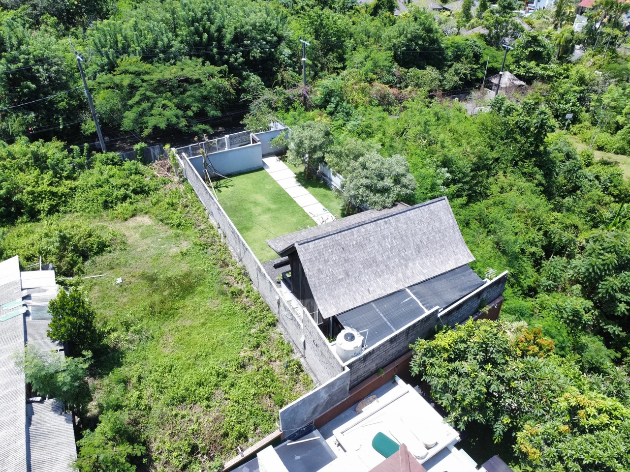 DO 56 - VILLA FOR SALE IN NUSA DUA BALI